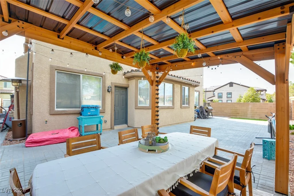 3402 Arcata Point, Las Vegas, NV 89141