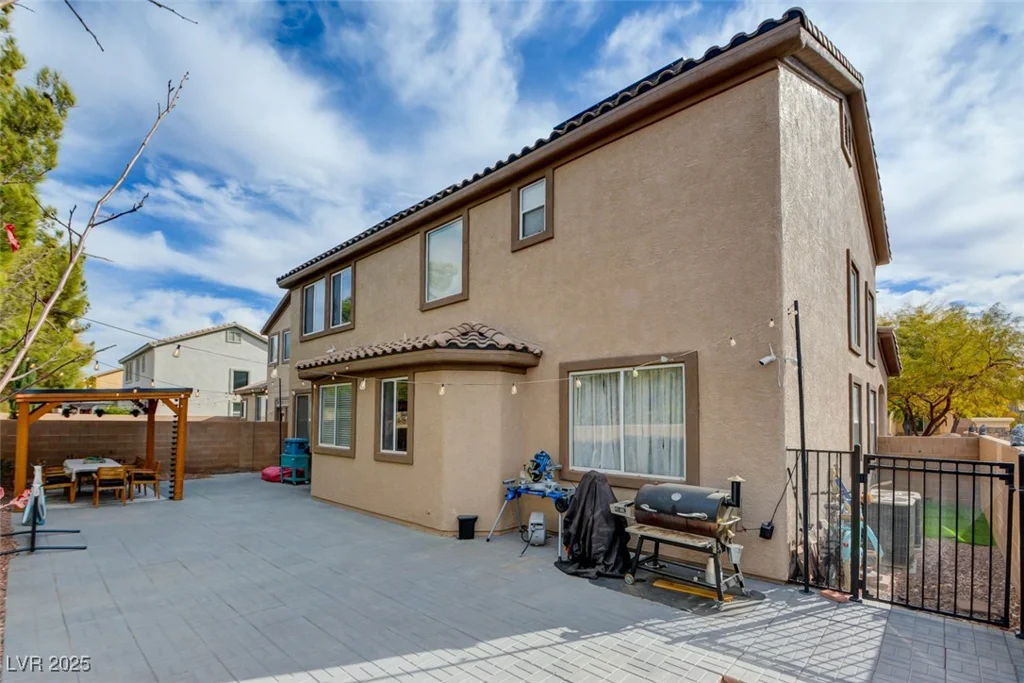 3402 Arcata Point, Las Vegas, NV 89141