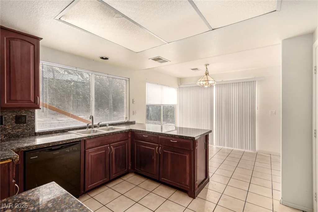 2849 Huber Heights, Las Vegas, NV 89128
