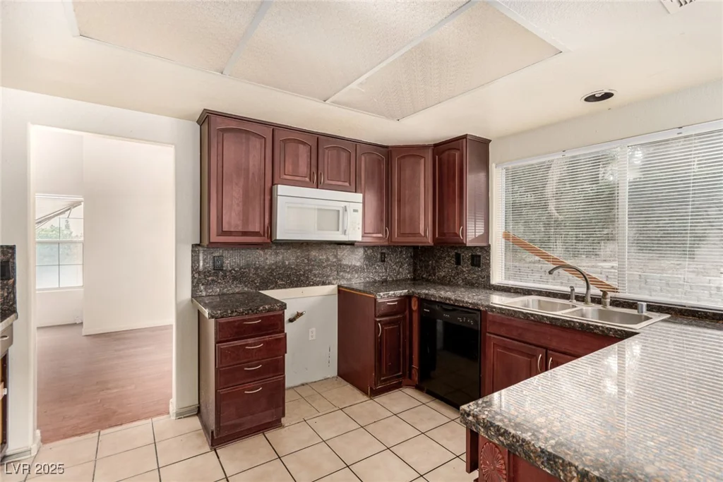 2849 Huber Heights, Las Vegas, NV 89128