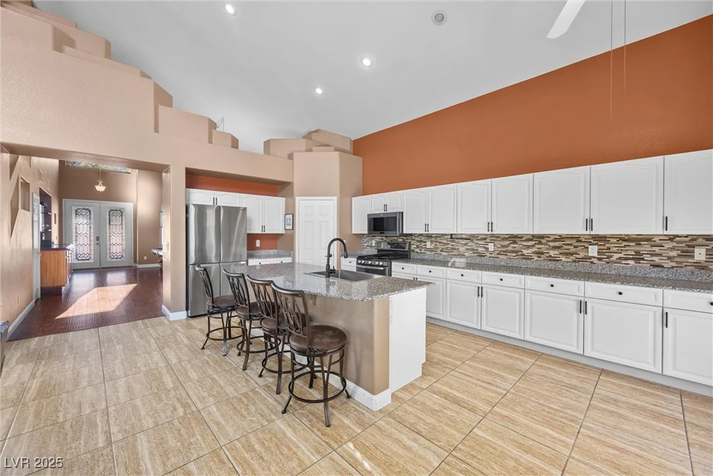 41 Voltaire, Henderson, NV 89002