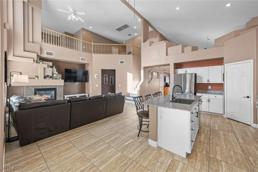 41 Voltaire, Henderson, NV 89002