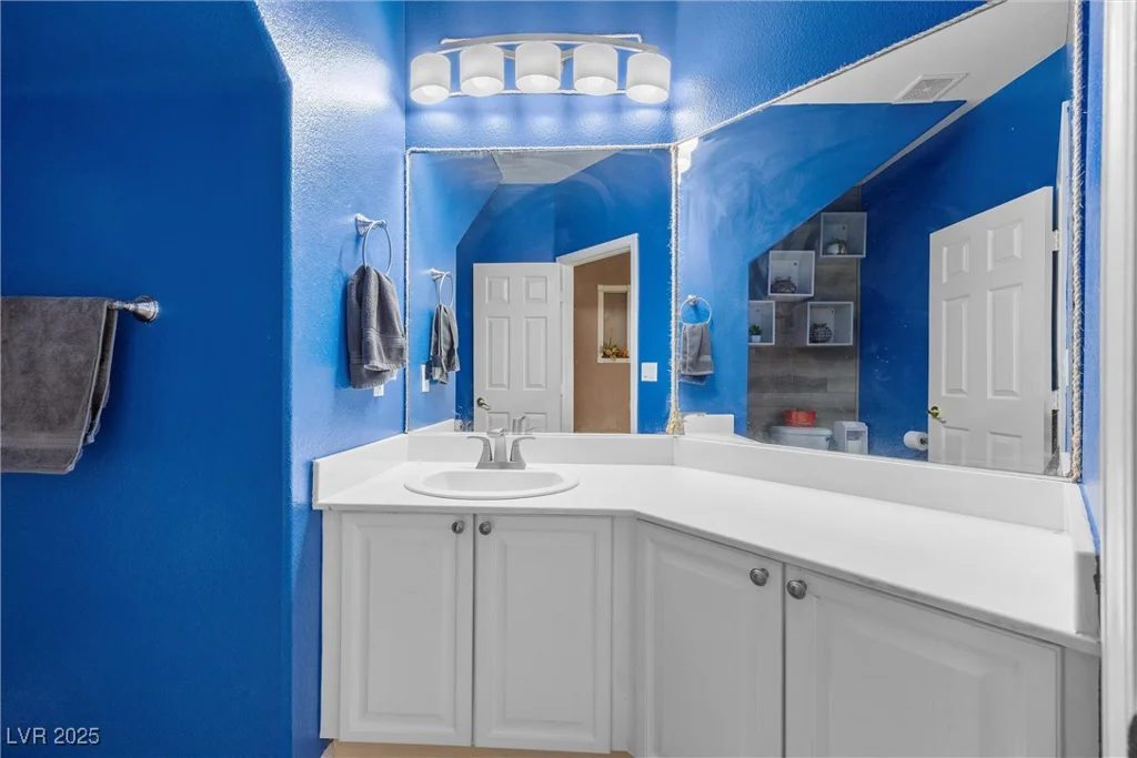 41 Voltaire, Henderson, NV 89002