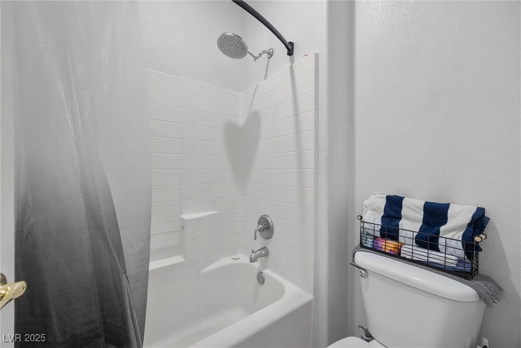 41 Voltaire, Henderson, NV 89002