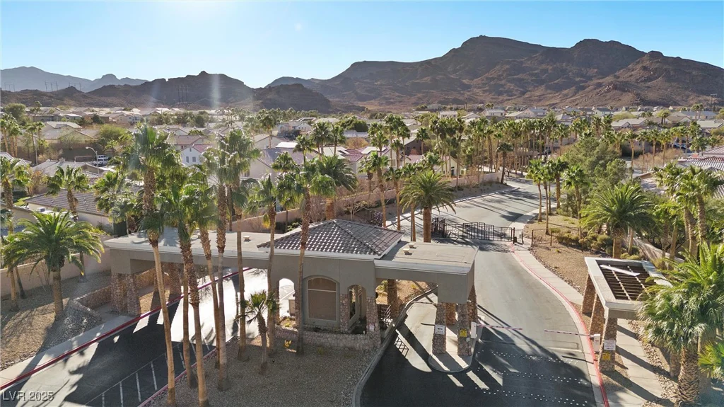 41 Voltaire, Henderson, NV 89002