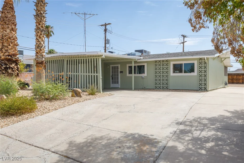 1105 I, Boulder City, NV 89005