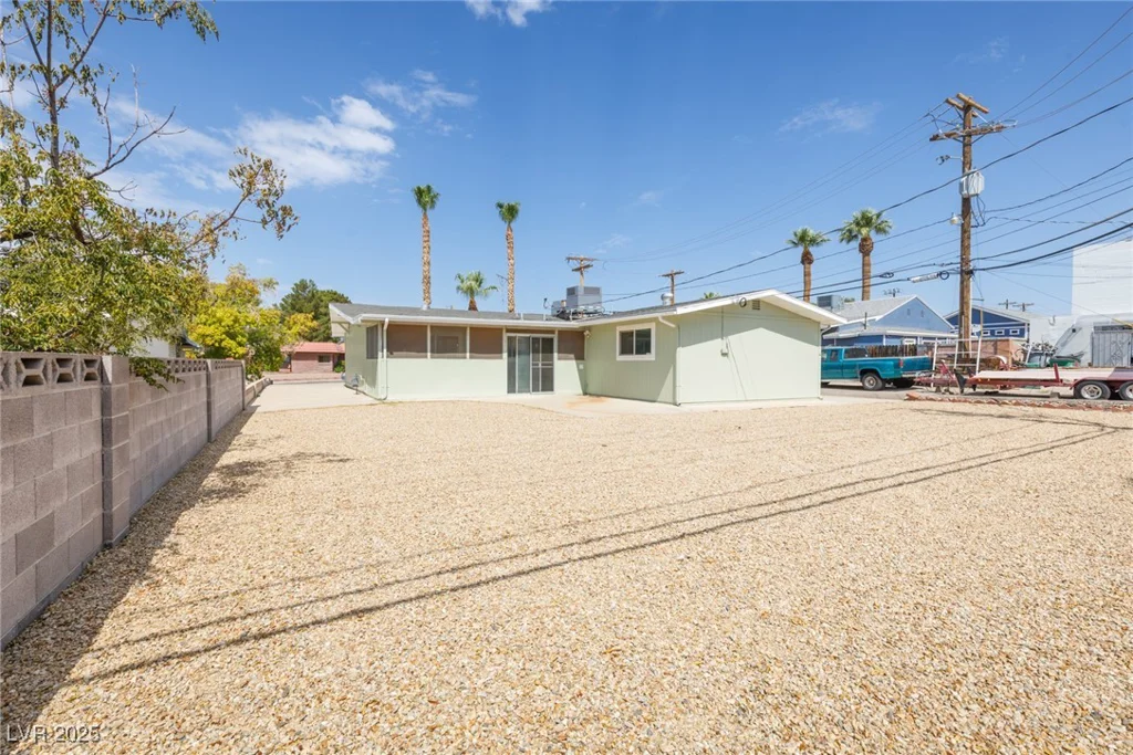 1105 I, Boulder City, NV 89005