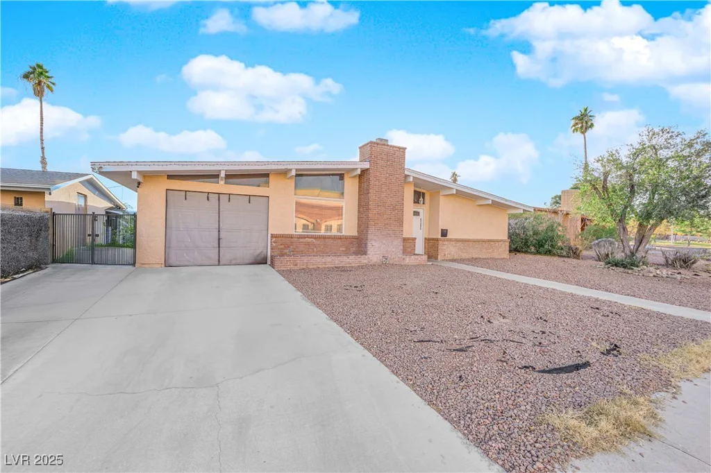 6205 Hargrove, Las Vegas, NV 89107