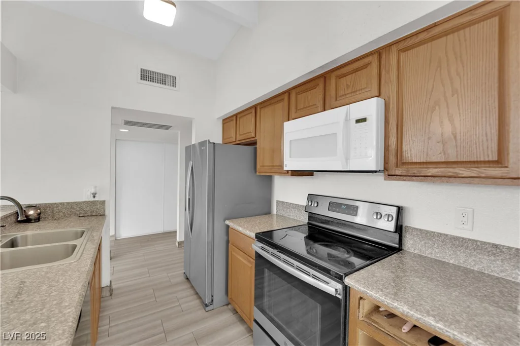 6205 Hargrove, Las Vegas, NV 89107