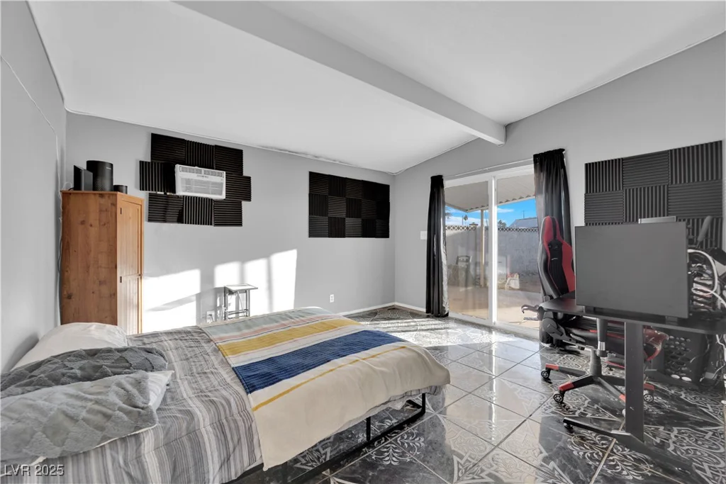 6205 Hargrove, Las Vegas, NV 89107