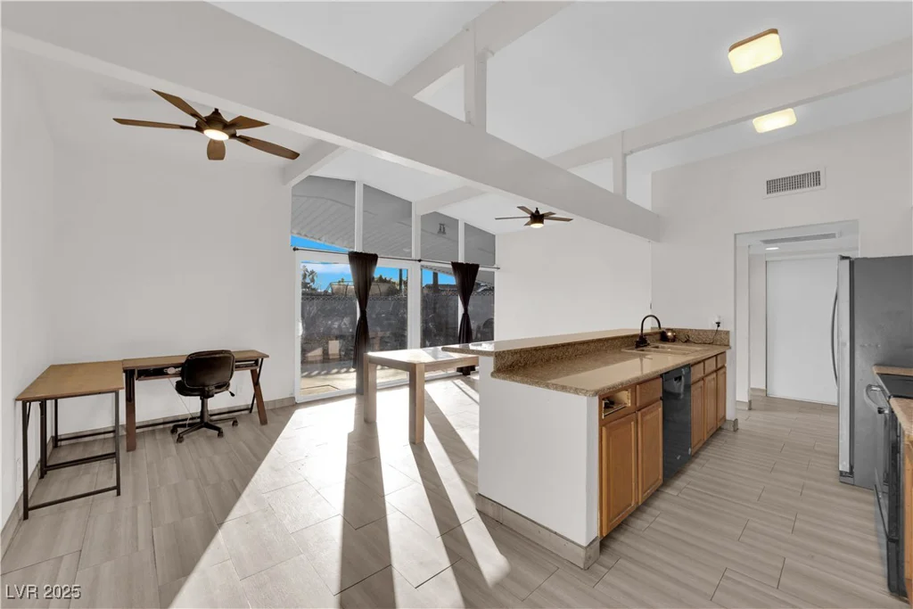 6205 Hargrove, Las Vegas, NV 89107