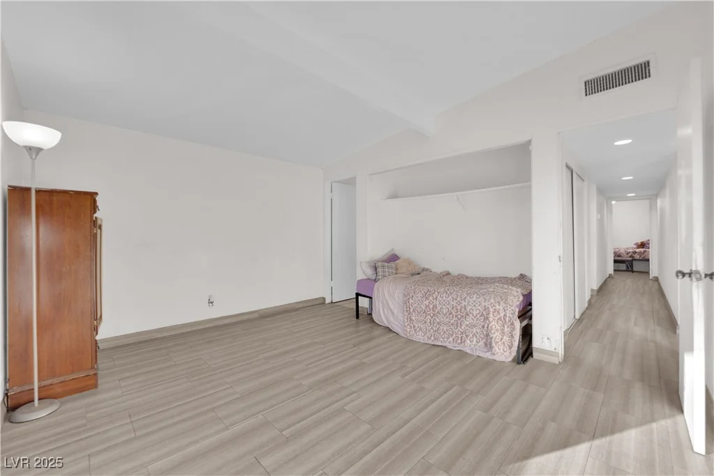 6205 Hargrove, Las Vegas, NV 89107