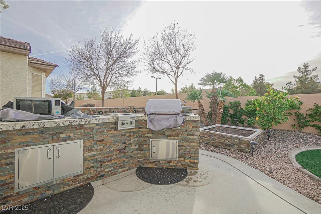 2951 Maffie, Henderson, NV 89052