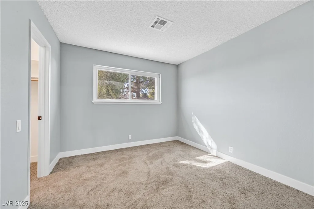 3777 Terrace, Las Vegas, NV 89120