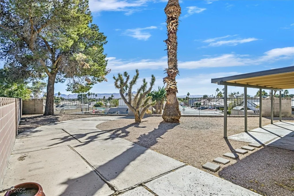 3777 Terrace, Las Vegas, NV 89120