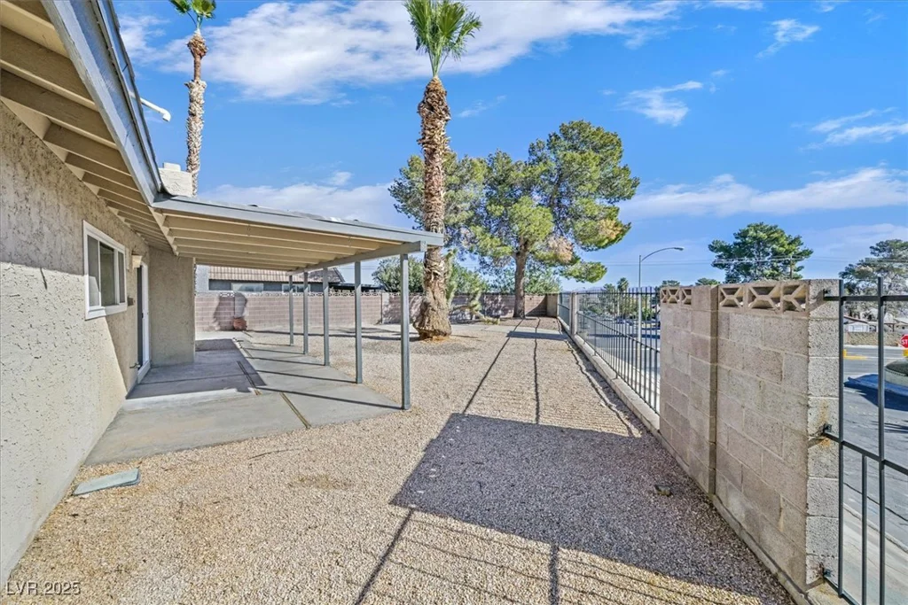 3777 Terrace, Las Vegas, NV 89120