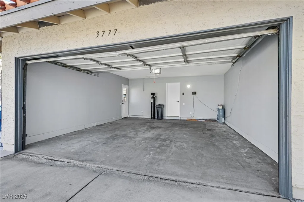 3777 Terrace, Las Vegas, NV 89120
