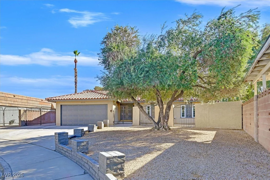 3777 Terrace, Las Vegas, NV 89120