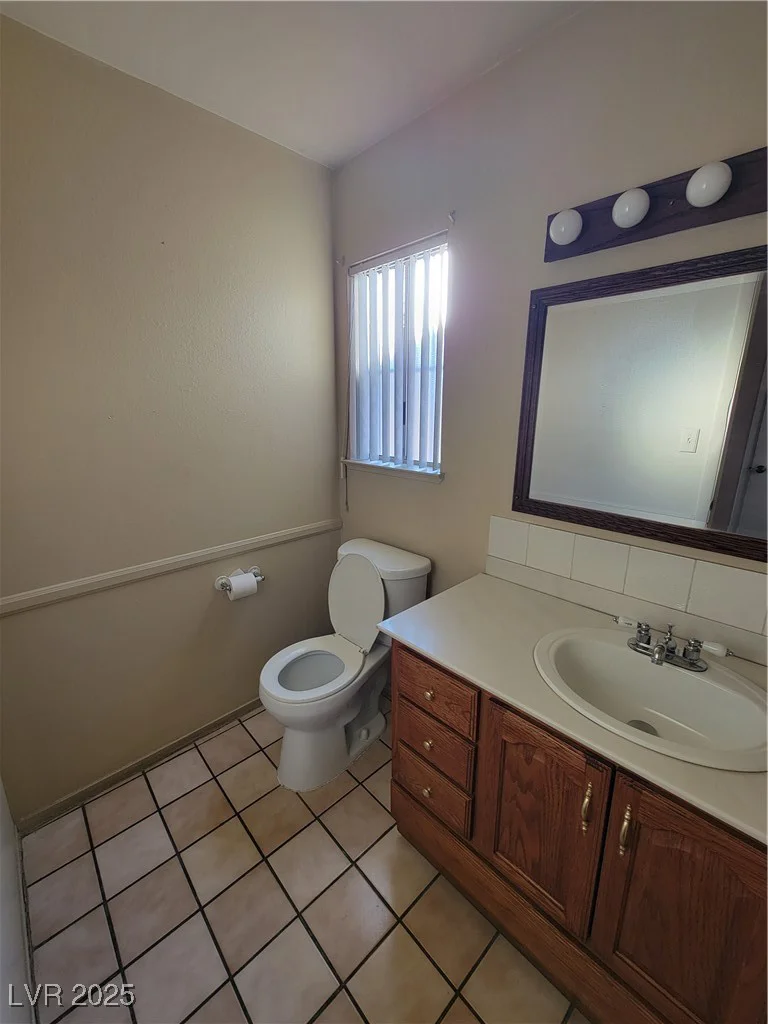 4079 Saint Louis, Las Vegas, NV 89104