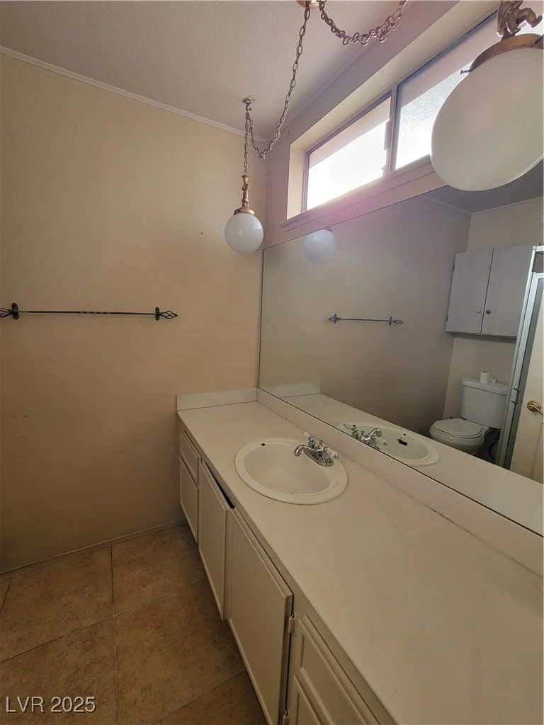 4079 Saint Louis, Las Vegas, NV 89104