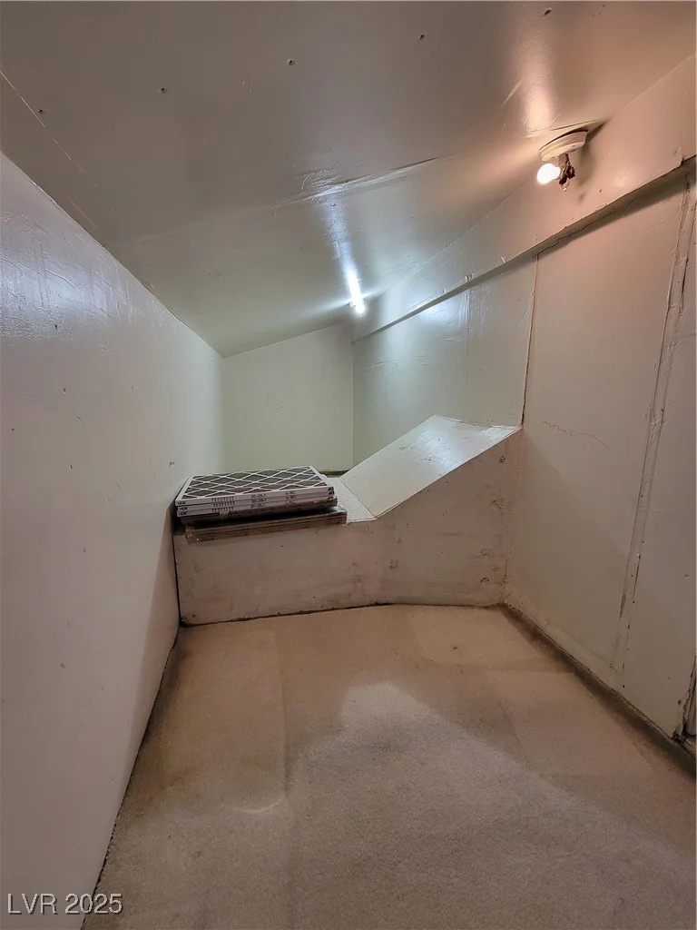 4079 Saint Louis, Las Vegas, NV 89104