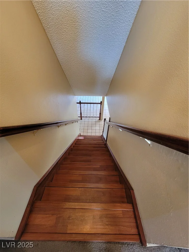 4079 Saint Louis, Las Vegas, NV 89104