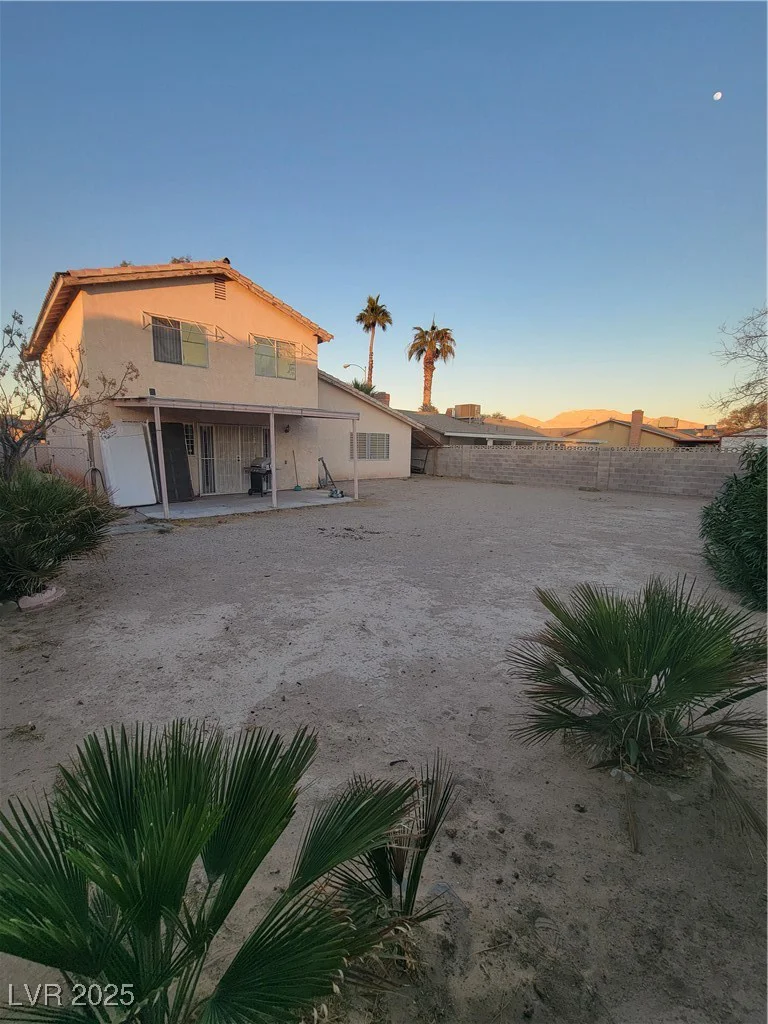 4079 Saint Louis, Las Vegas, NV 89104