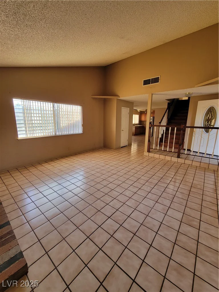 4079 Saint Louis, Las Vegas, NV 89104