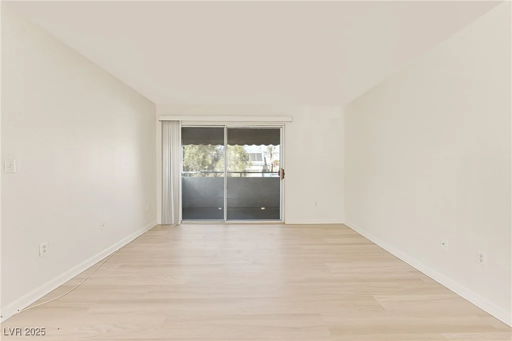 3425 Russell, Las Vegas, NV 89120
