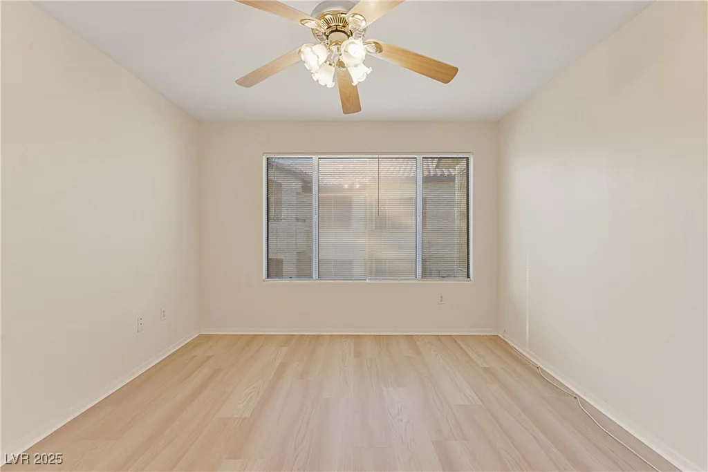 3425 Russell, Las Vegas, NV 89120