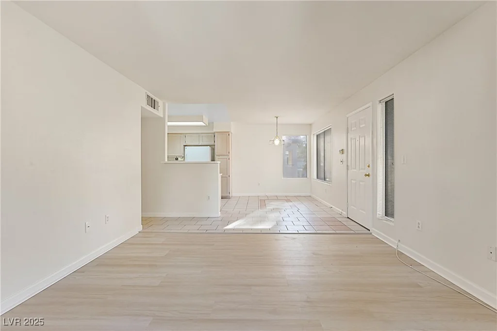 3425 Russell, Las Vegas, NV 89120