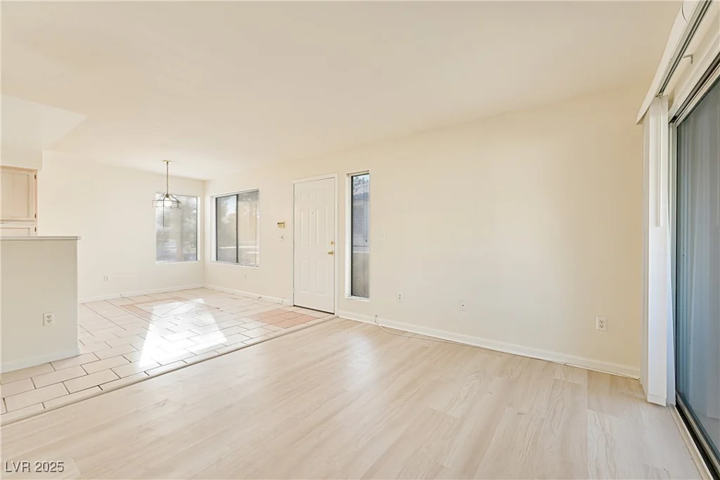 3425 Russell, Las Vegas, NV 89120