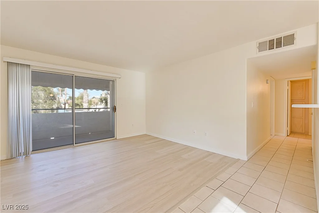 3425 Russell, Las Vegas, NV 89120