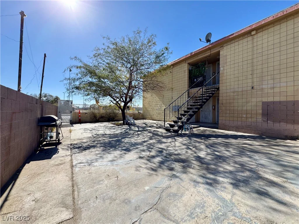 2917 Stewart, Las Vegas, NV 89101
