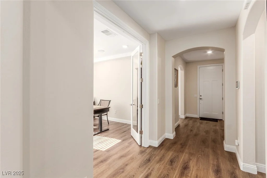 6524 Summershade, North Las Vegas, NV 89086