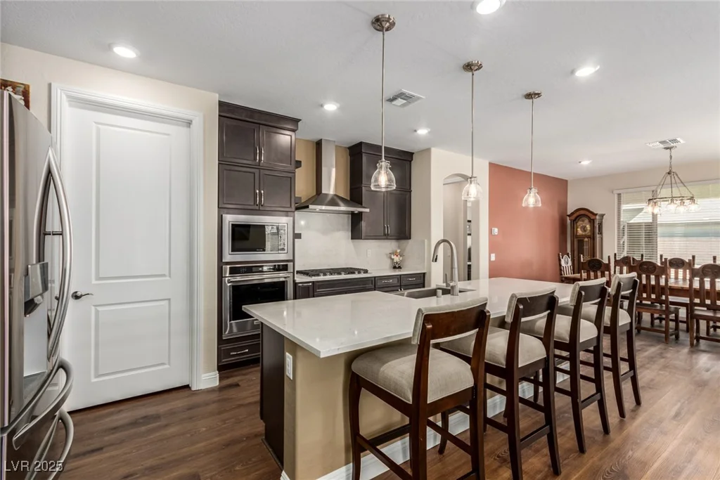 6524 Summershade, North Las Vegas, NV 89086