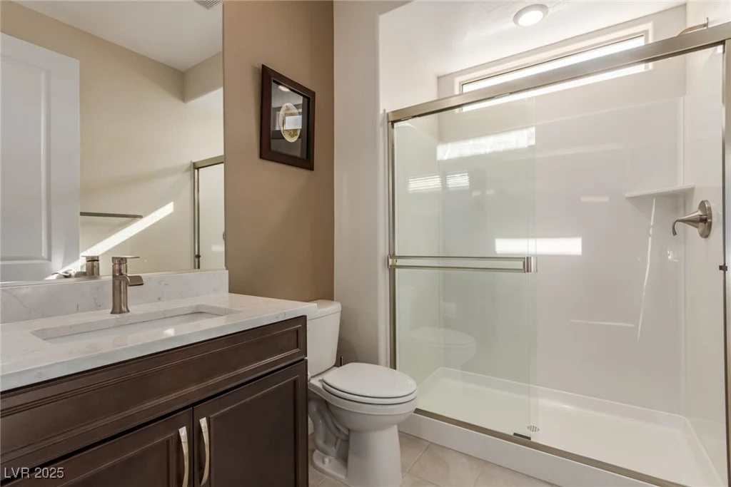 6524 Summershade, North Las Vegas, NV 89086