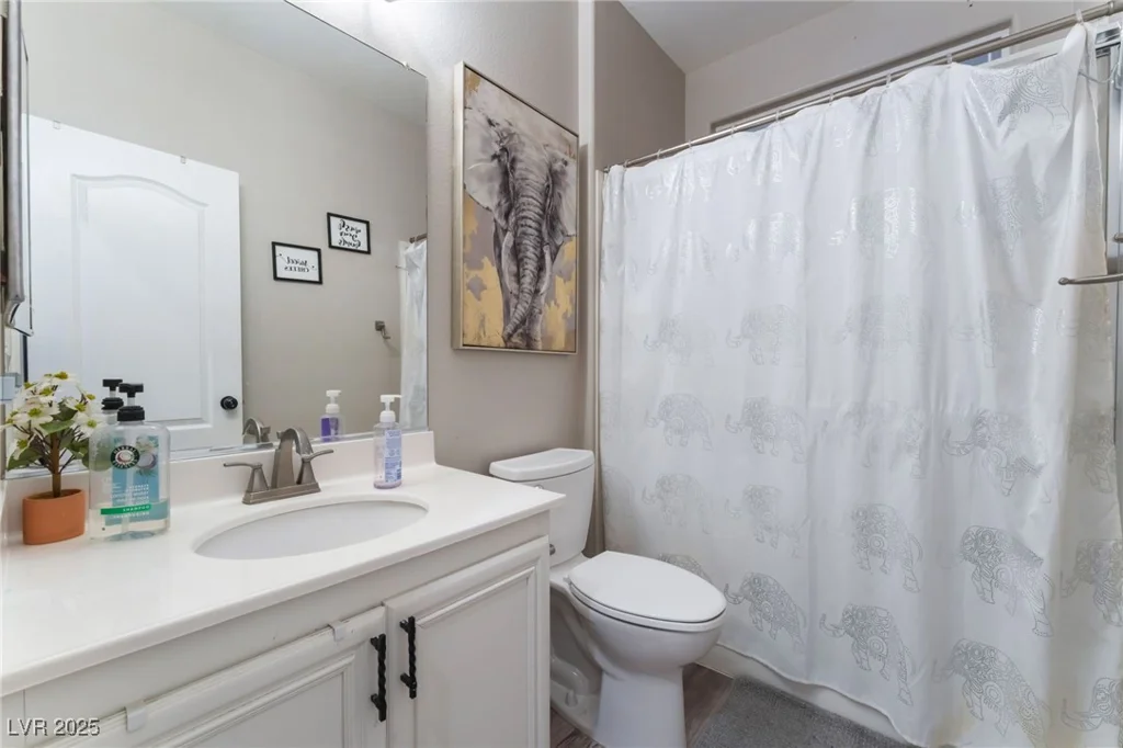 6916 Snow Finch, North Las Vegas, NV 89084
