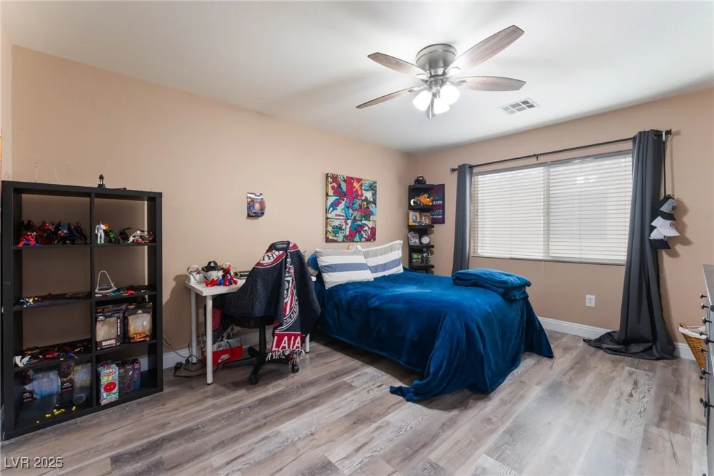 6916 Snow Finch, North Las Vegas, NV 89084