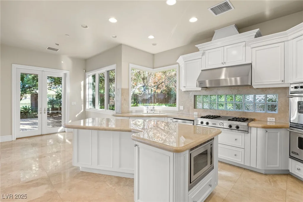 1549 Foothills Village, Henderson, NV 89012