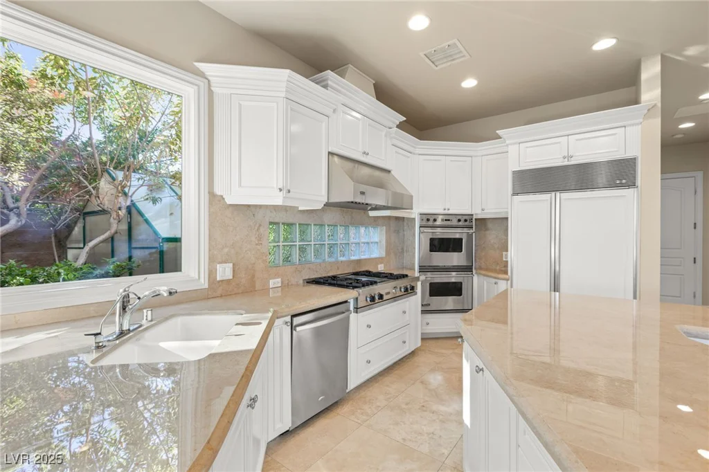 1549 Foothills Village, Henderson, NV 89012