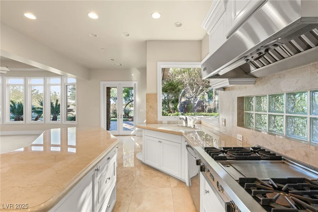 1549 Foothills Village, Henderson, NV 89012