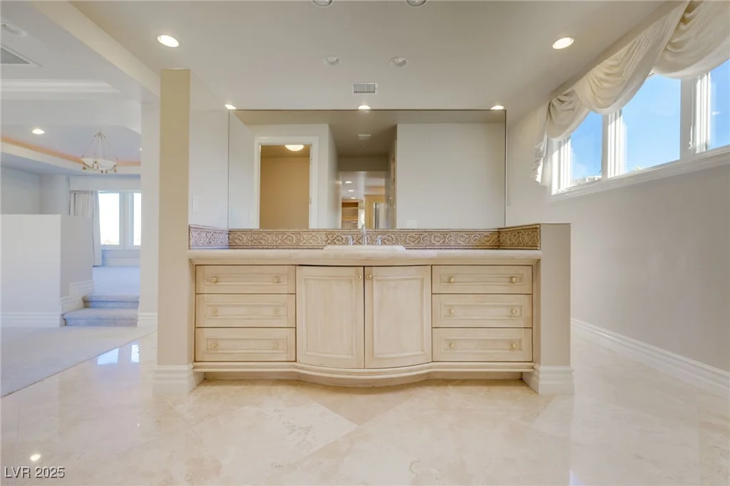 1549 Foothills Village, Henderson, NV 89012
