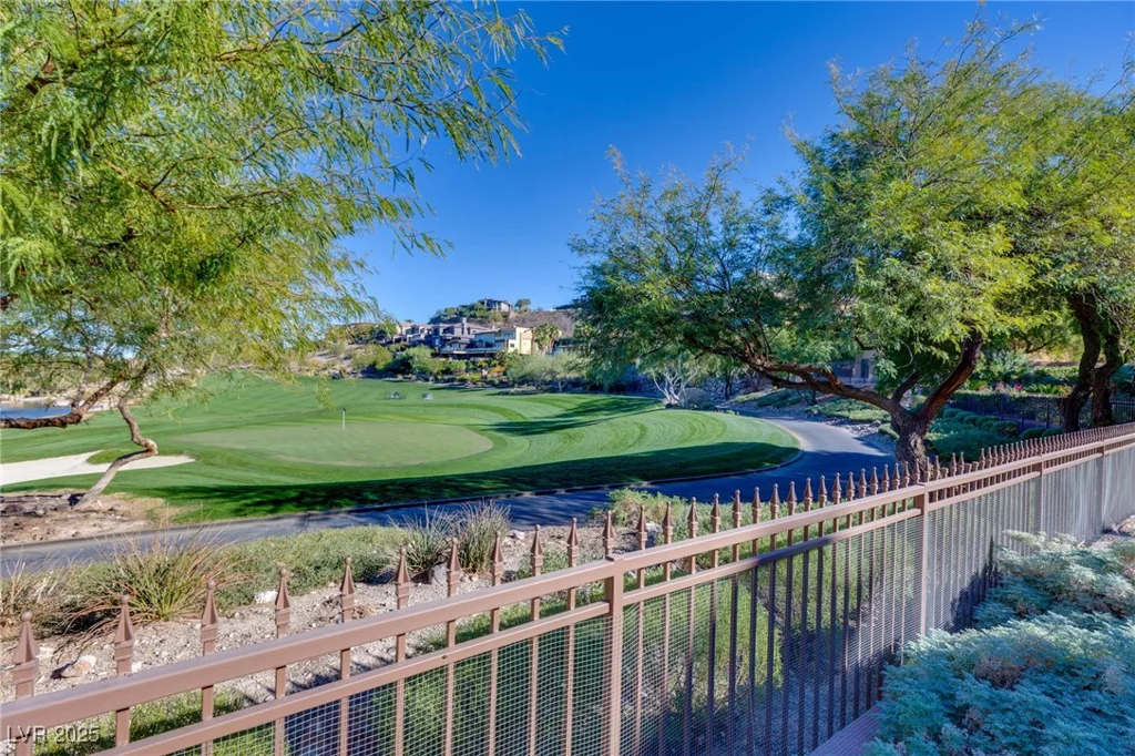 1549 Foothills Village, Henderson, NV 89012