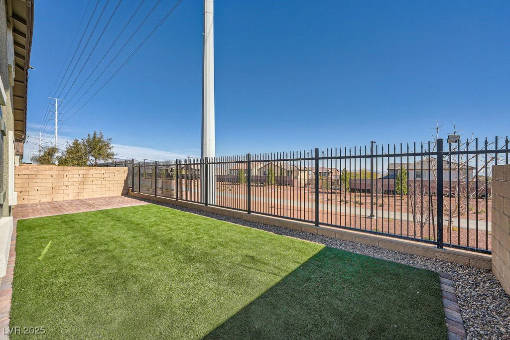 7206 Liberty Landing, Las Vegas, NV 89166