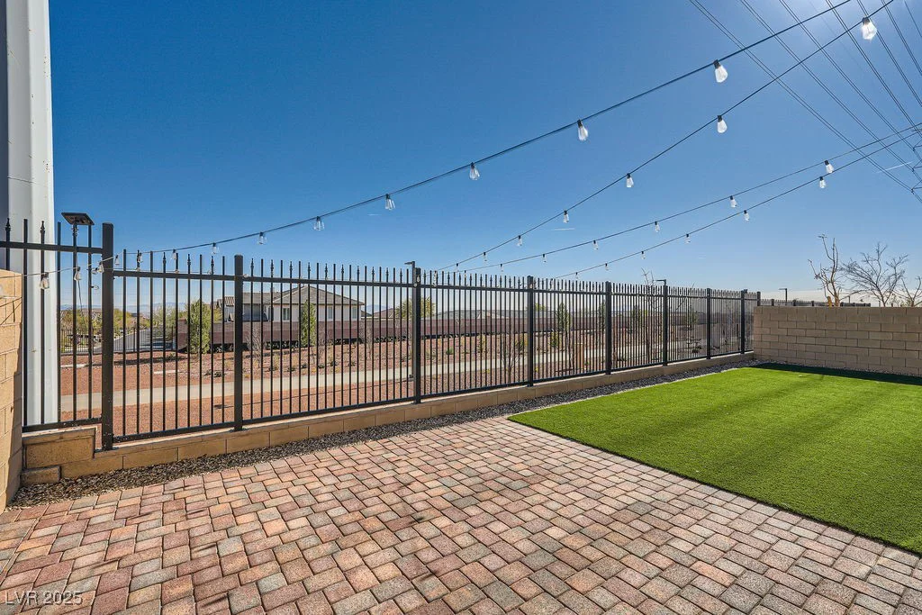 7206 Liberty Landing, Las Vegas, NV 89166