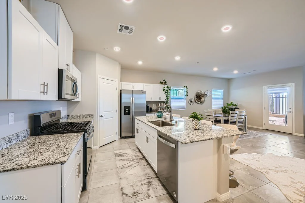 7206 Liberty Landing, Las Vegas, NV 89166