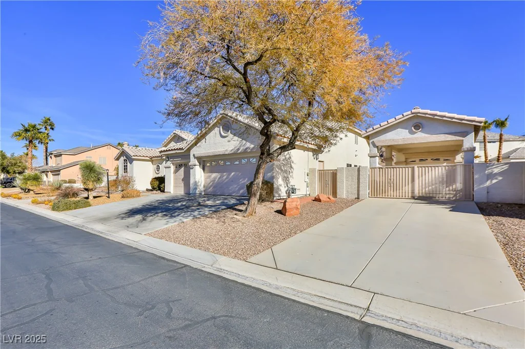 1248 Abadan, Las Vegas, NV 89142