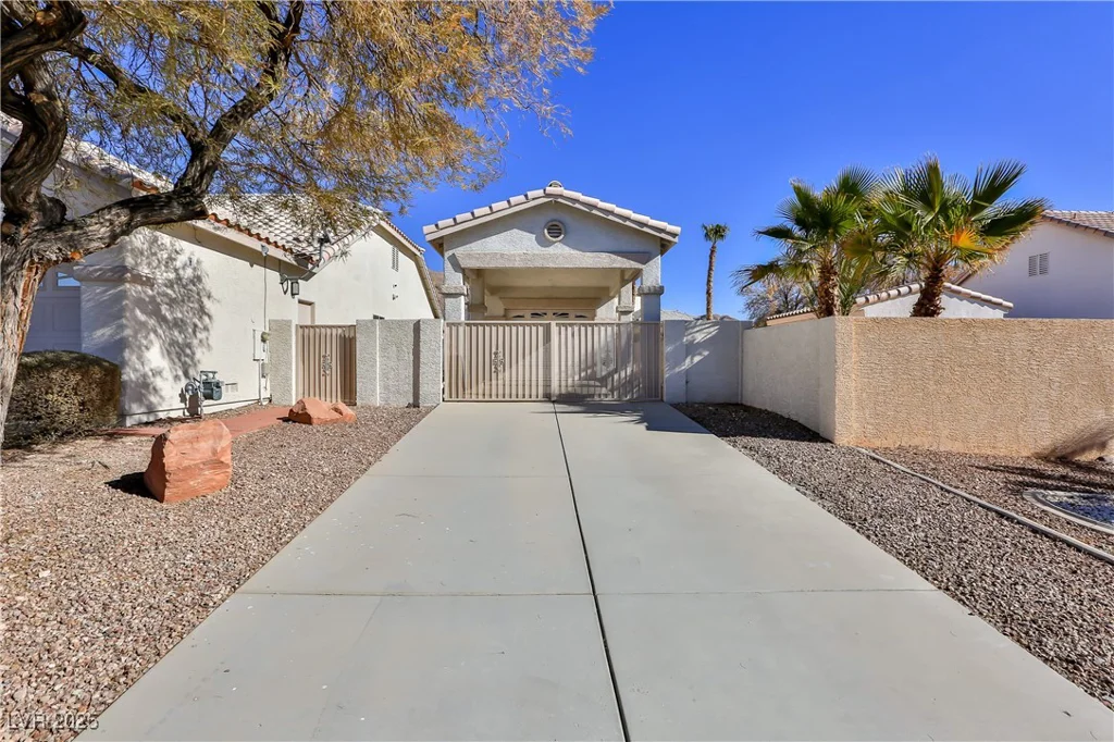 1248 Abadan, Las Vegas, NV 89142