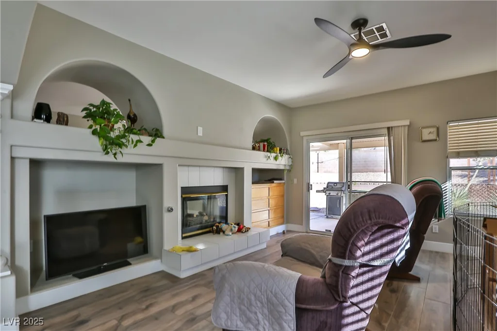 1248 Abadan, Las Vegas, NV 89142